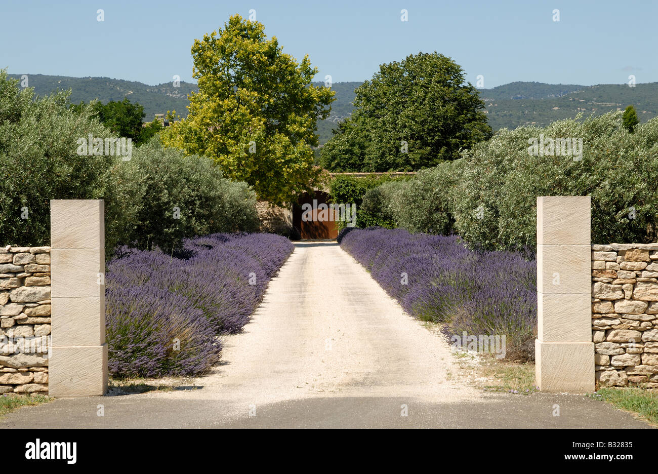 Maison rurale dans la Provence, dans le sud de la France Banque D'Images