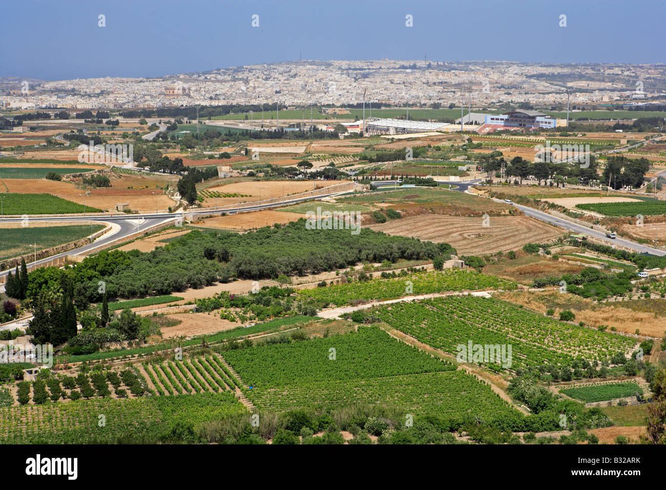 Voir des terres agricoles vers Mosta, Malte Banque D'Images