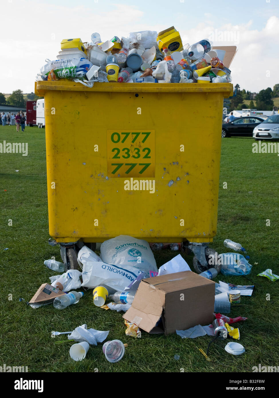 Après le spectacle d'ordures Banque D'Images