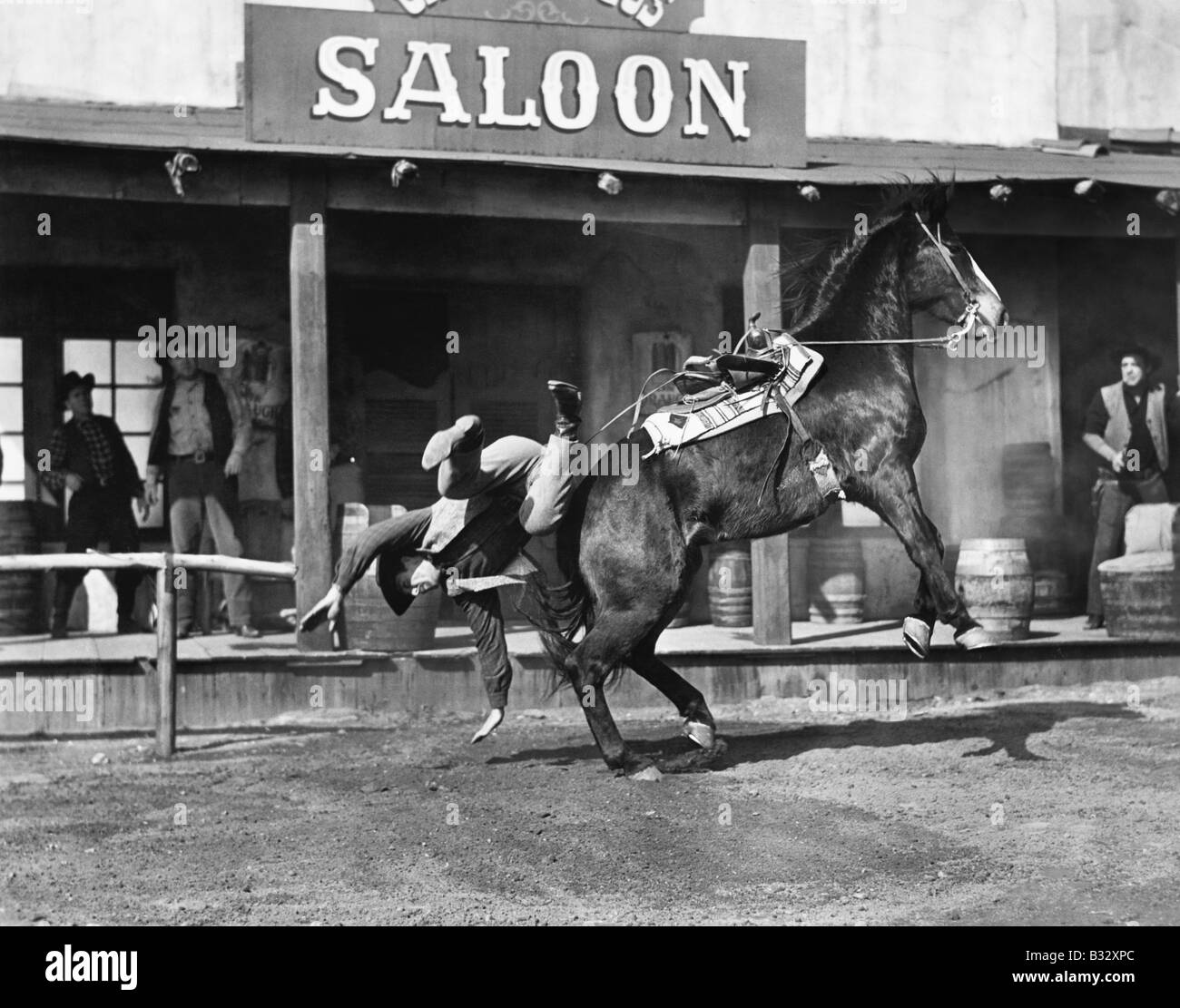 Cowboy éjectés de son cheval Banque D'Images
