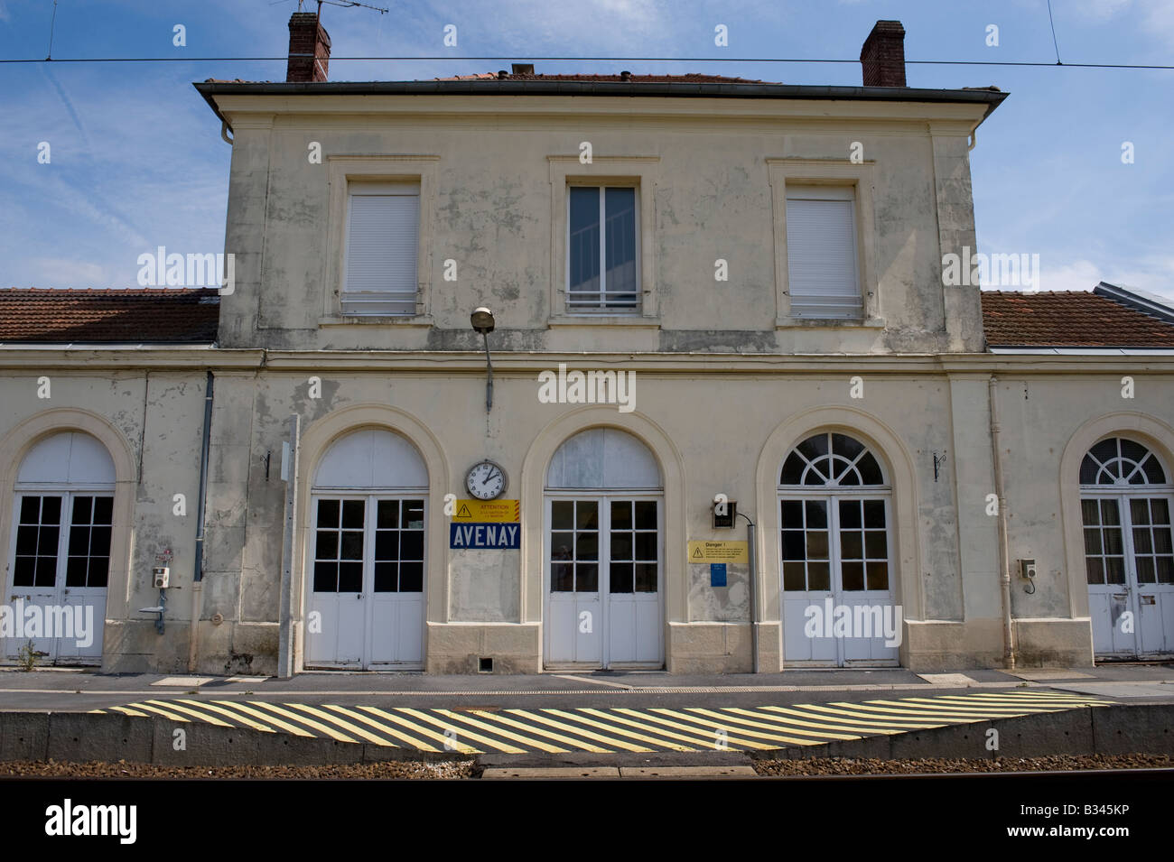 D'Avenay Val d'Or gare Champagne Ardenne france Banque D'Images D'Avenay Val d'Or gare Champagne Ardenne france Banque D'Images
