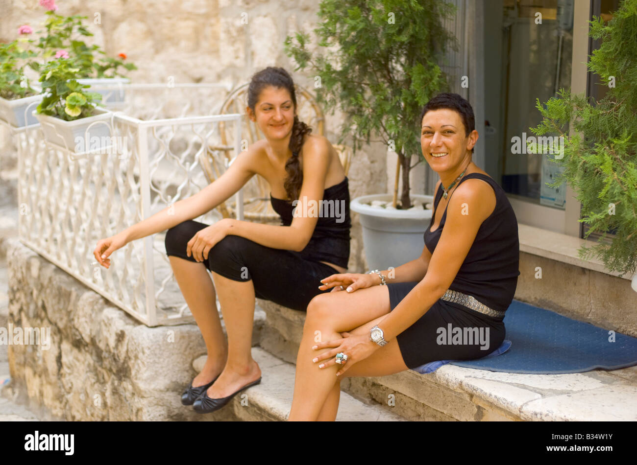 croatian-women-banque-de-photographies-et-d-images-haute-r-solution