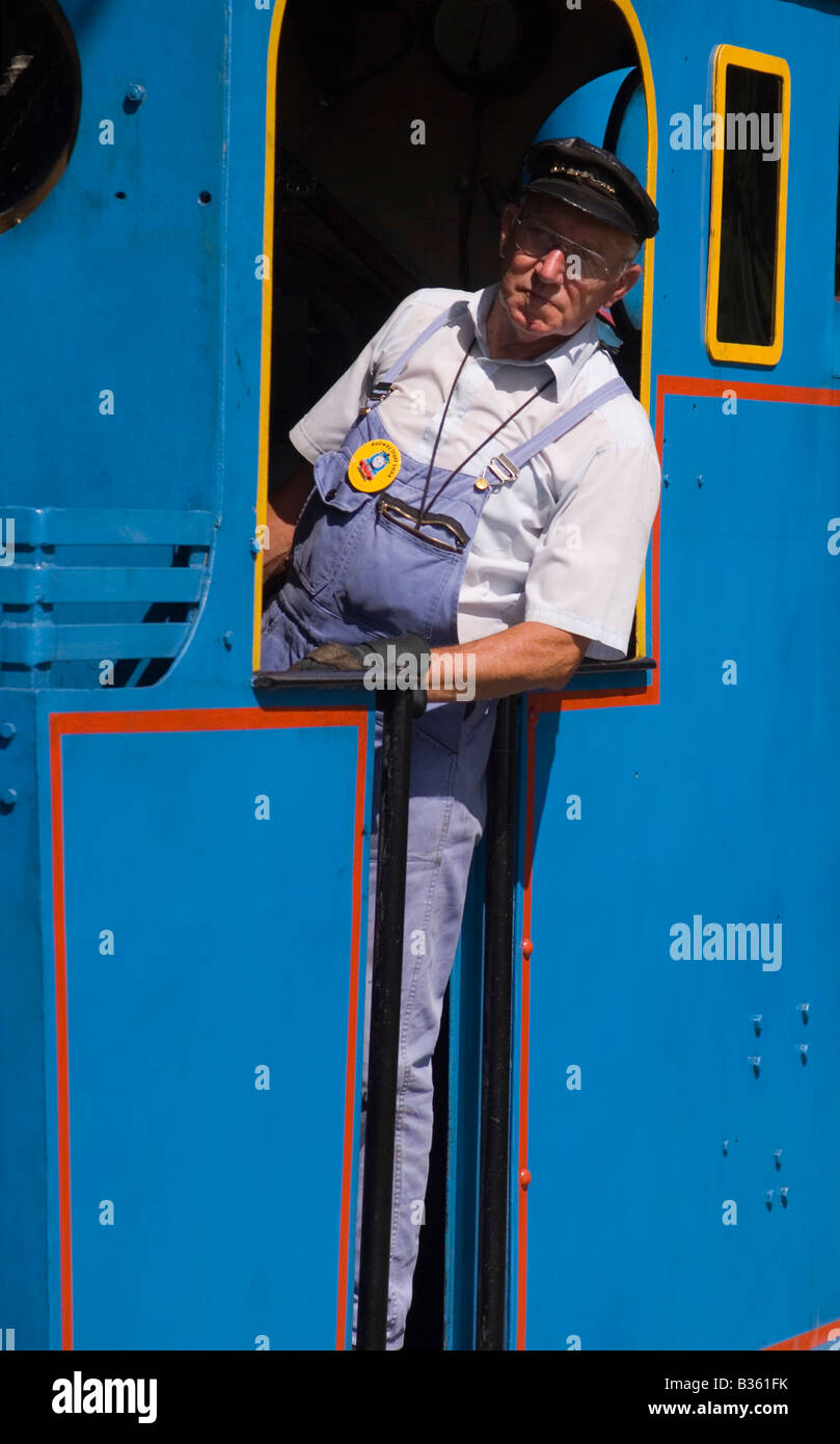 Conducteur de train sur le moteur à Bressingham,Thomas,Norfolk uk Banque D'Images