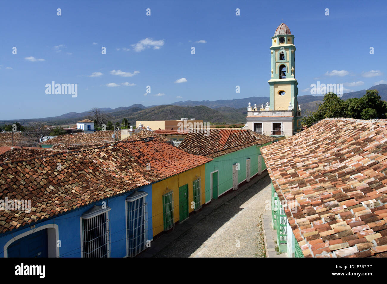 Voir l'église de Saint François (Iglesia y Convento de San Francisco) Trinidad Cuba Banque D'Images