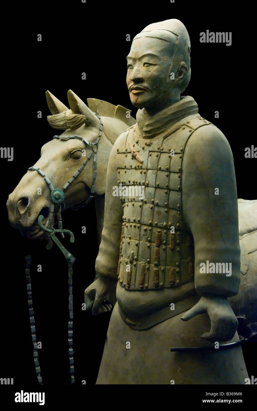 Soldat en terre cuite menant un cheval Banque D'Images
