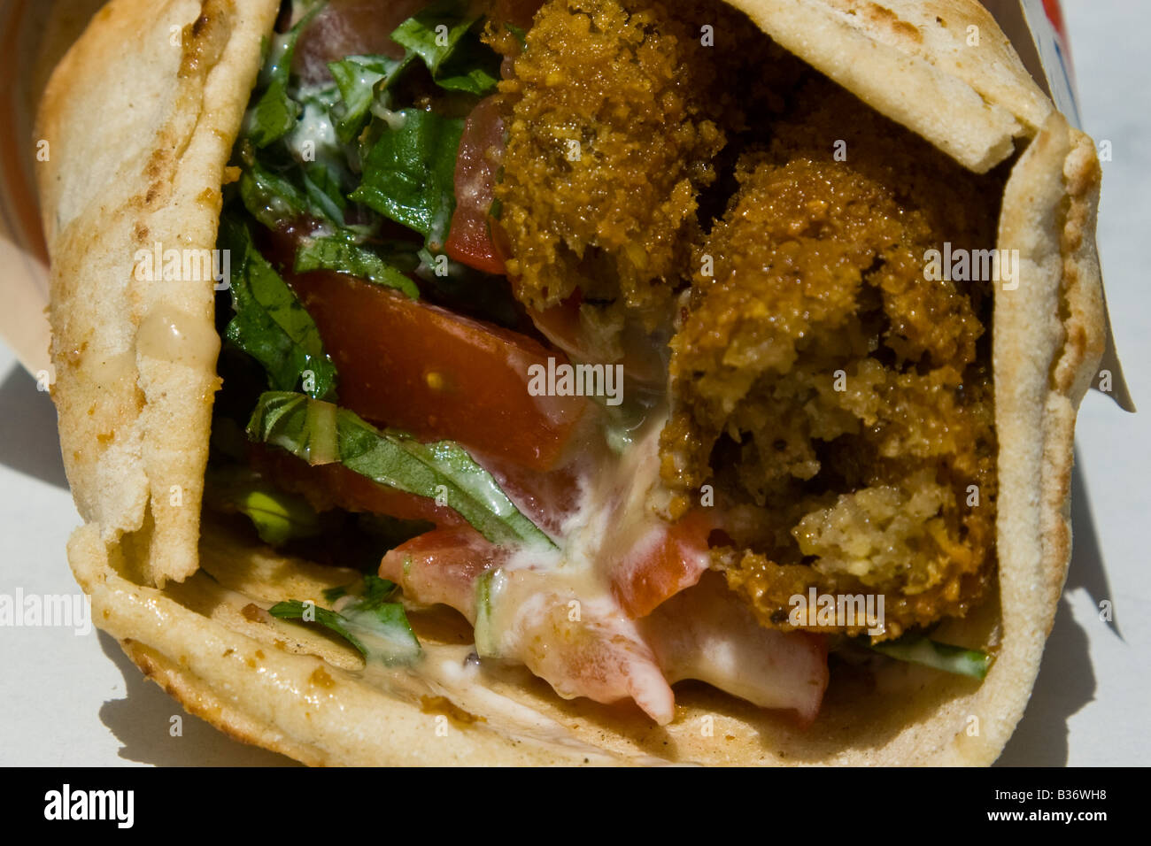 Falafel sandwichs dans un magasin situé dans la vieille ville d'Alep en Syrie Banque D'Images