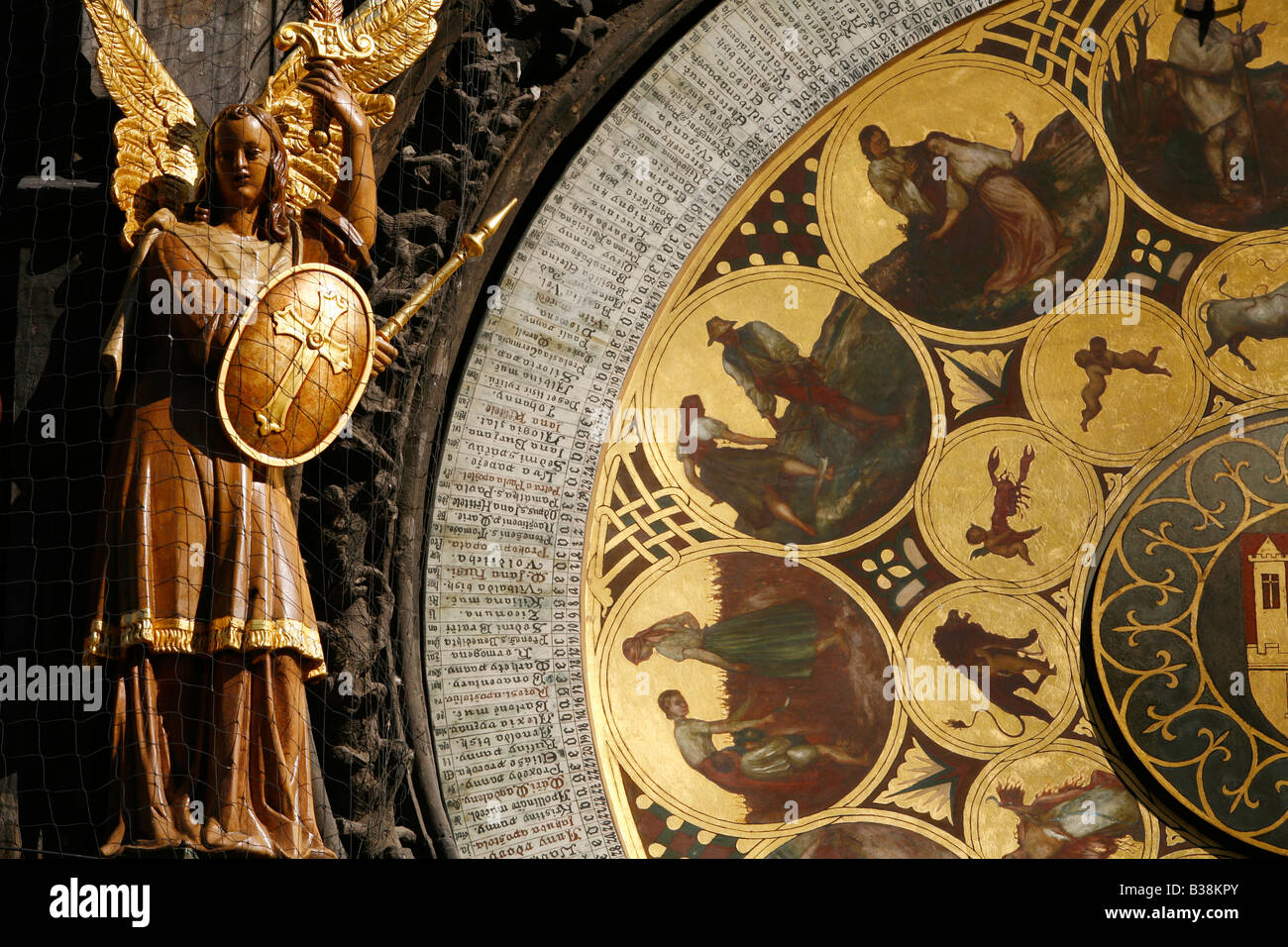 Août 2008 - L'horloge astronomique dans l'ancien Hôtel de Ville Prague Praha République Tchèque Banque D'Images