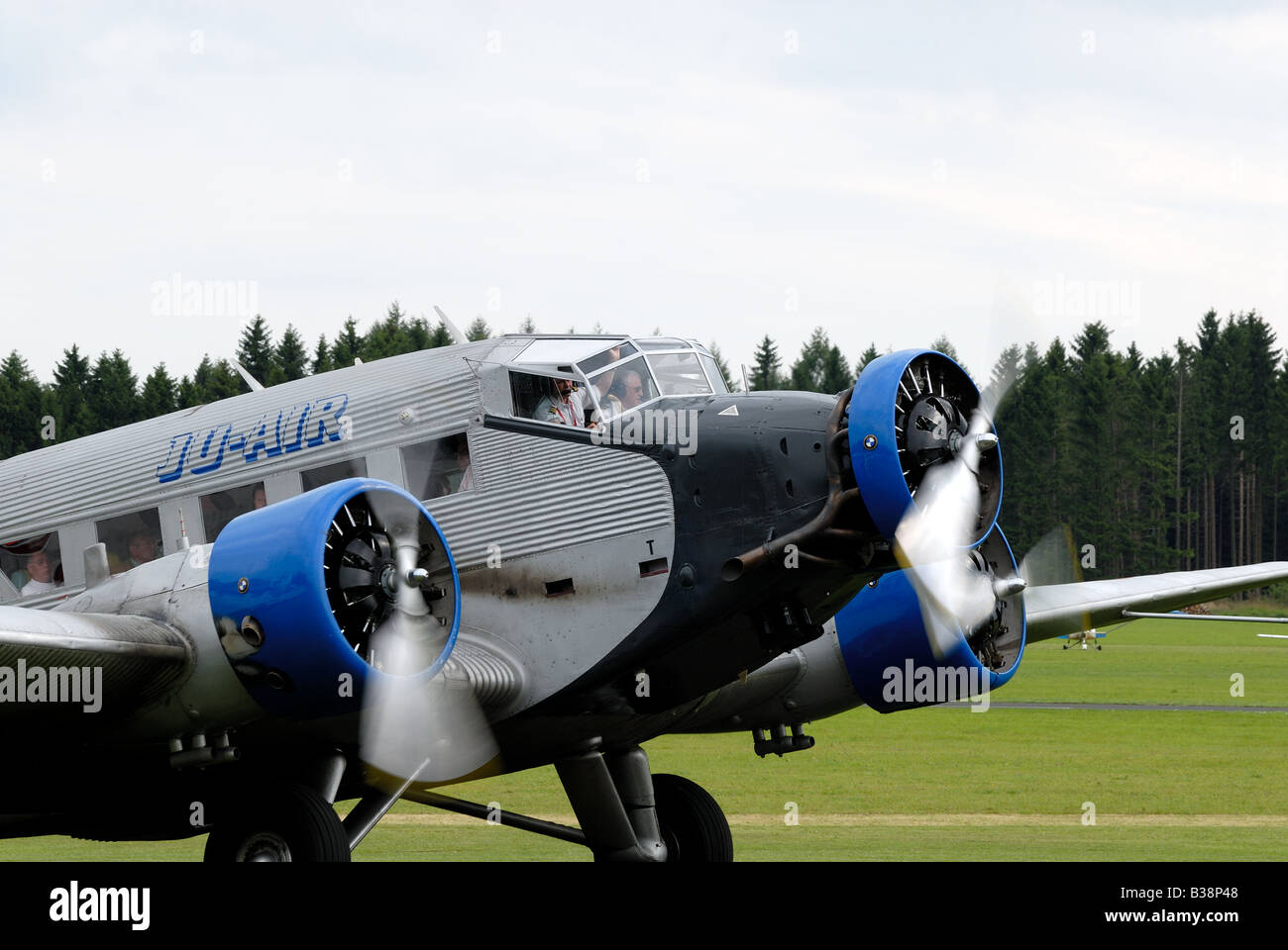 Grand Avion Junkers Ju52 En Tôle Märklin – 66 Cm – Moteur à Clé – Avec Boîte
