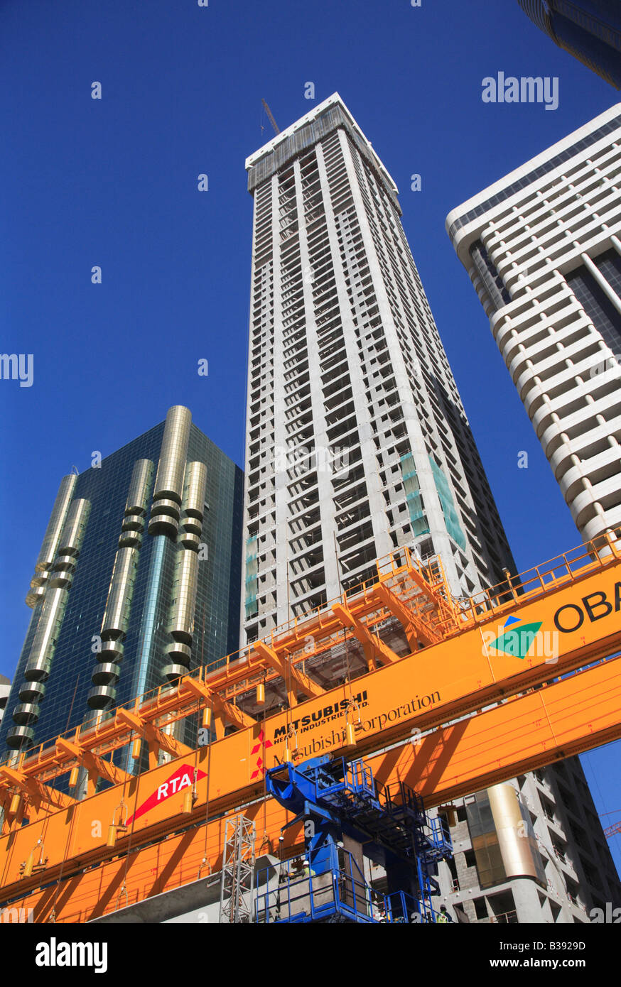 Immeubles nouvellement construits sur la route Sheikh Zayed à Dubaï Émirats Arabes Unis Banque D'Images