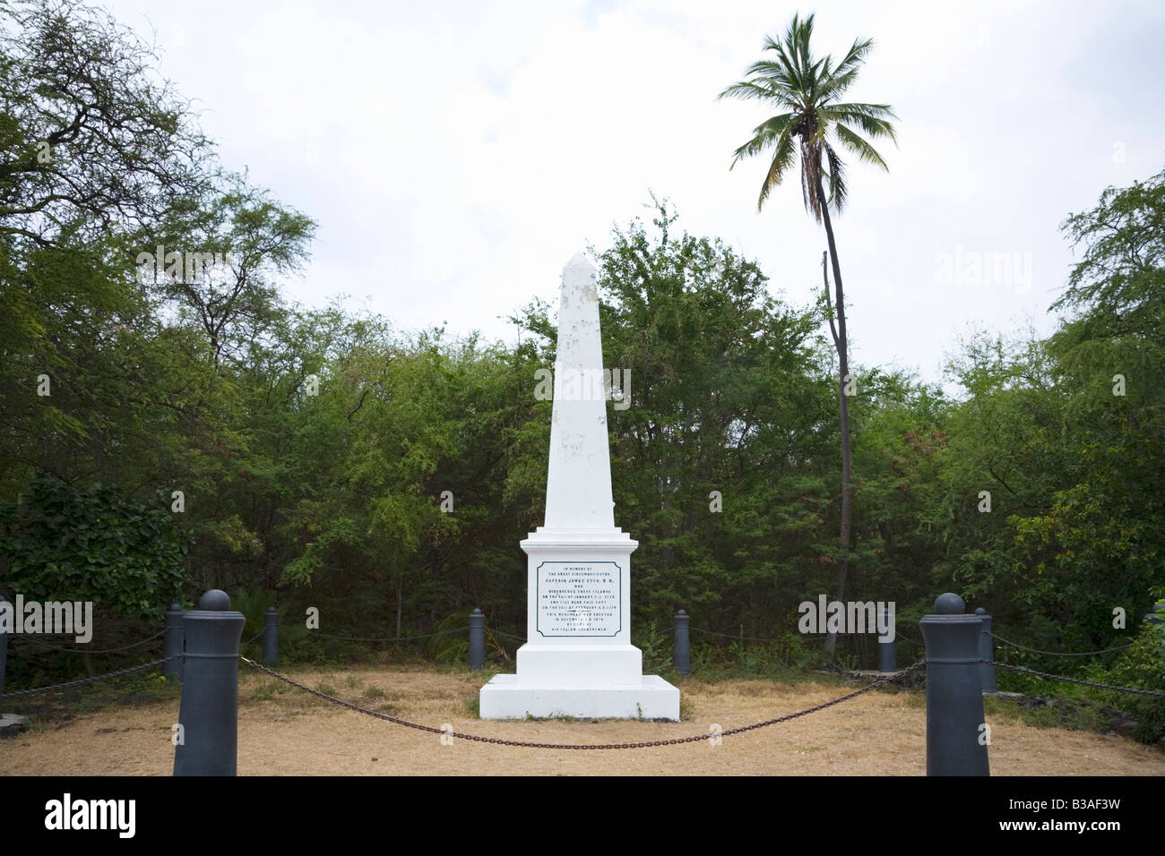 Captain Cook Monument près de l'endroit où il est mort à la baie Kealakekua Big Island Hawaii USA Banque D'Images