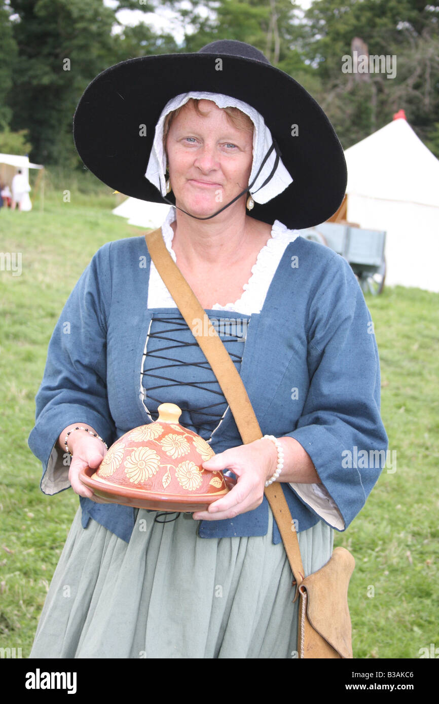 Un anglais du 17ème siècle, femme à la reconstitution de la bataille de Faringdon dans la guerre civile anglaise. Banque D'Images