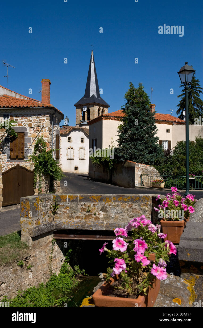 Village de Saint Gervazy,Auvergne,France Banque D'Images