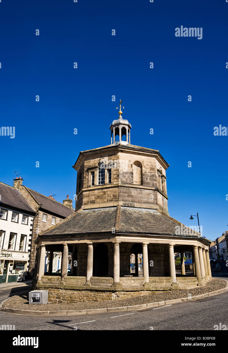 Croix du Vieux Marché à Barnard Castle dans le comté de Durham England UK Banque D'Images Croix du Vieux Marché à Barnard Castle dans le comté de Durham England UK Banque D'Images