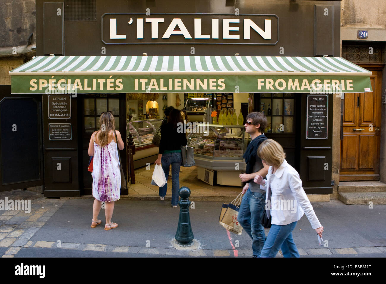 Des scènes de rue à Aix en Provence France Banque D'Images