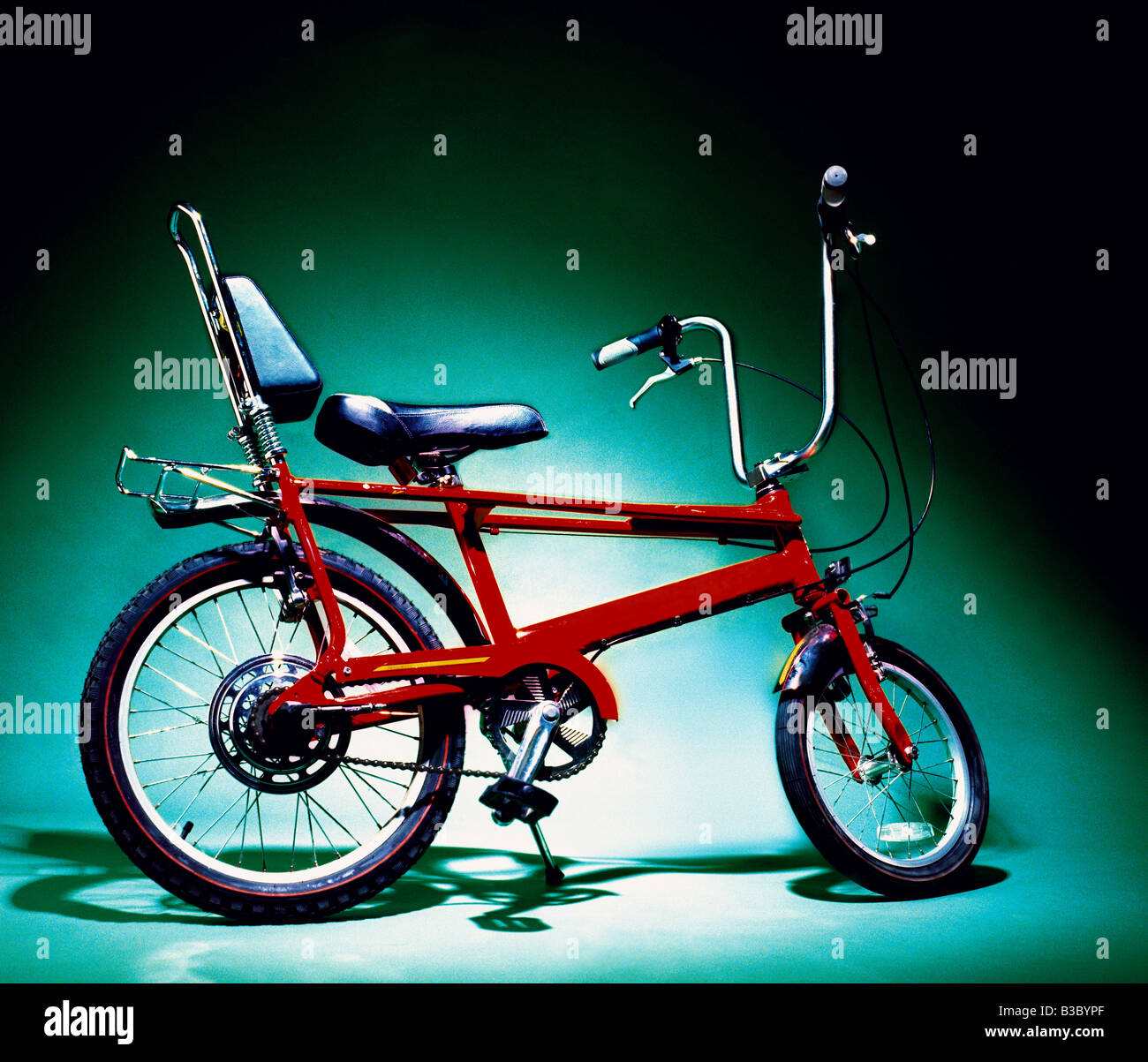 Vélo chopper Banque de photographies et d'images à haute résolution - Alamy