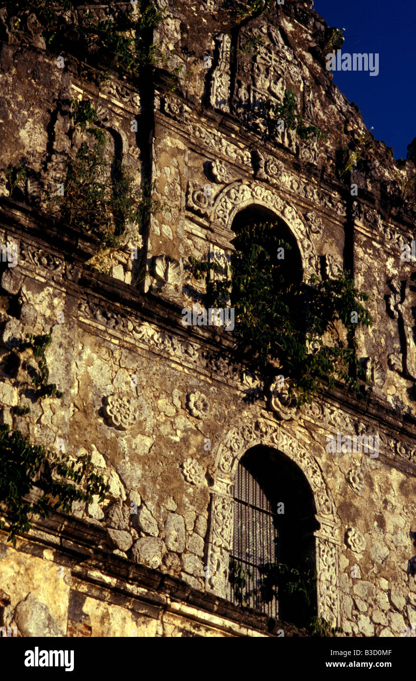 Façade de l'église paoay laoag Luzon aux Philippines Banque D'Images