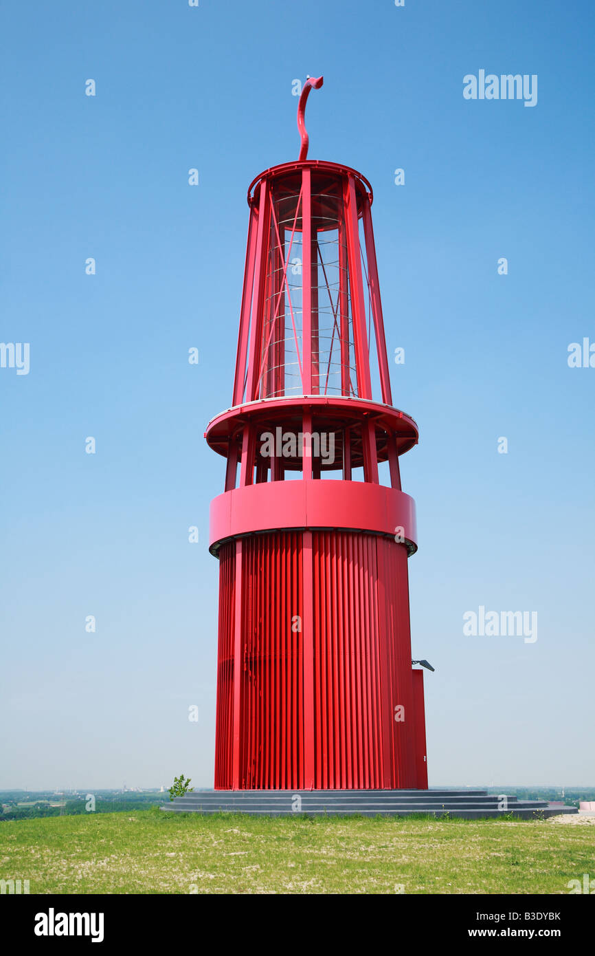 Route der Industriekultur dans Moers-Rheinkamp Rheinpreussen, Halde, Landmarke dans Bergmannslampe forme eines, Moers, Niederrhein, NRW Banque D'Images