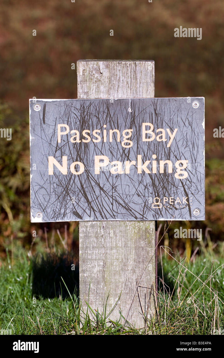 Pour signer aucun stationnement passant baie uniquement dans le Derbyshire 'Grande-bretagne' Banque D'Images