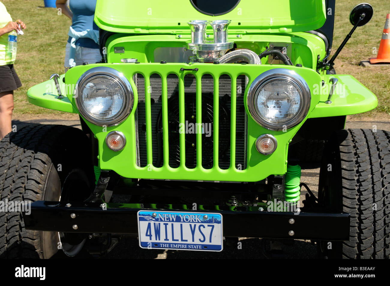 Jeep vert à l'antique car show à Dansville de montgolfières, NY USA. Banque D'Images