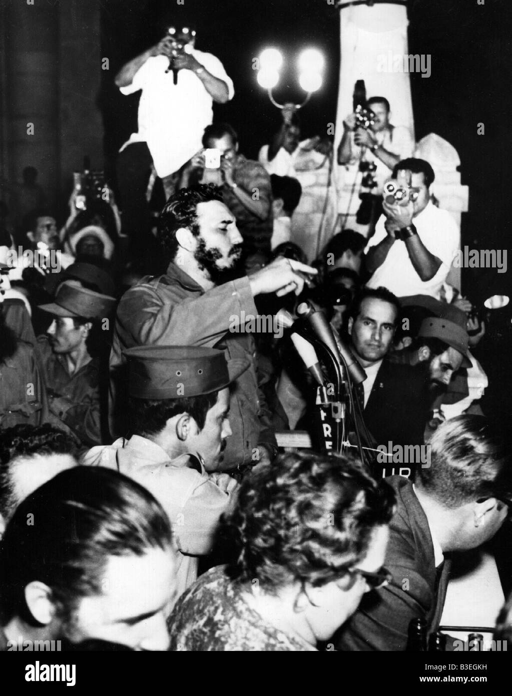 Castro, Fidel, * 13.8.1927, politicien cubain, dirigeant de Cuba depuis 1959, lors d'un discours à Havanna, 1959, , Banque D'Images
