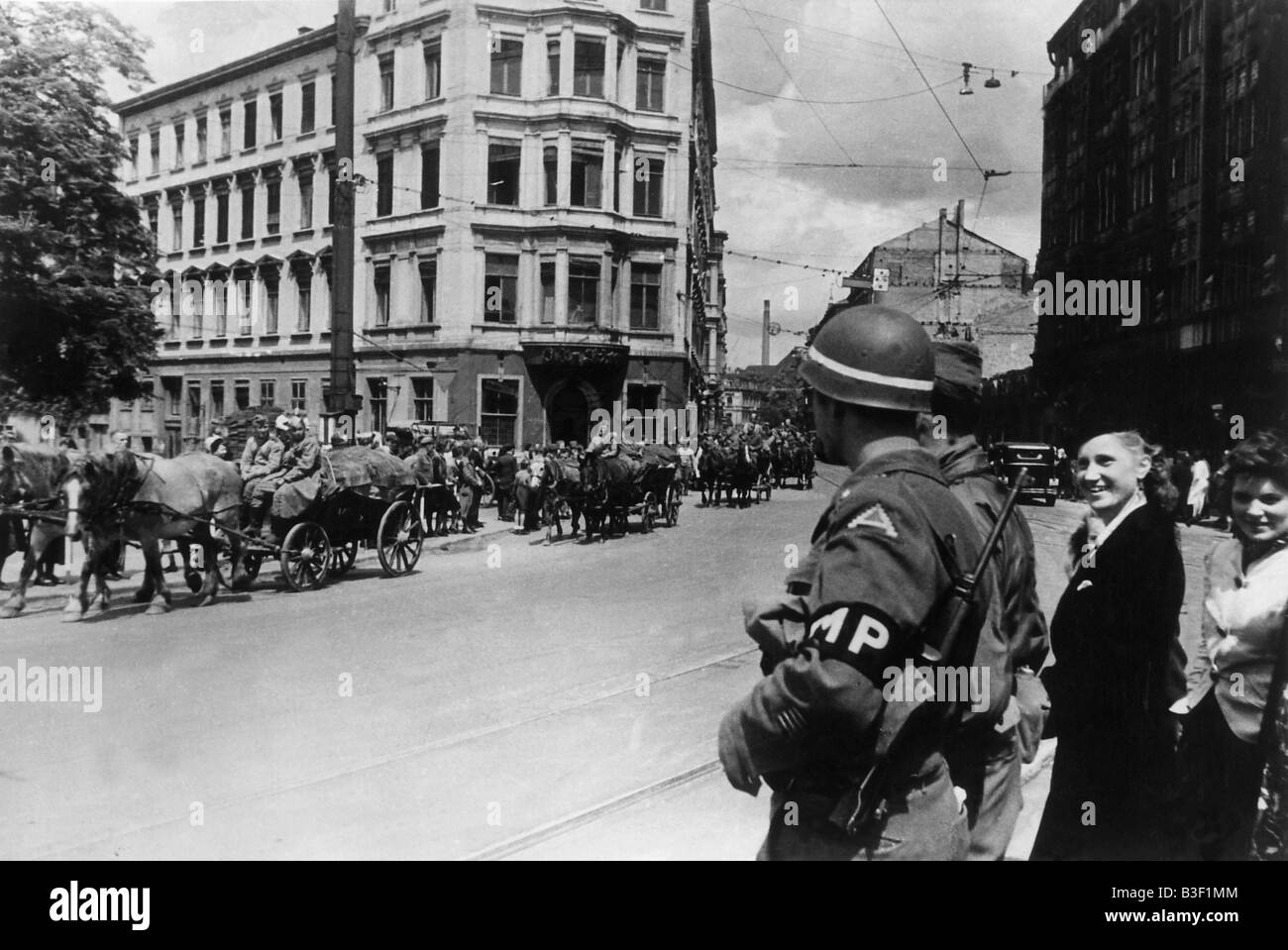 L'entrée des troupes soviétiques en 1945, Leipzig Banque D'Images L'entrée des troupes soviétiques en 1945, Leipzig Banque D'Images