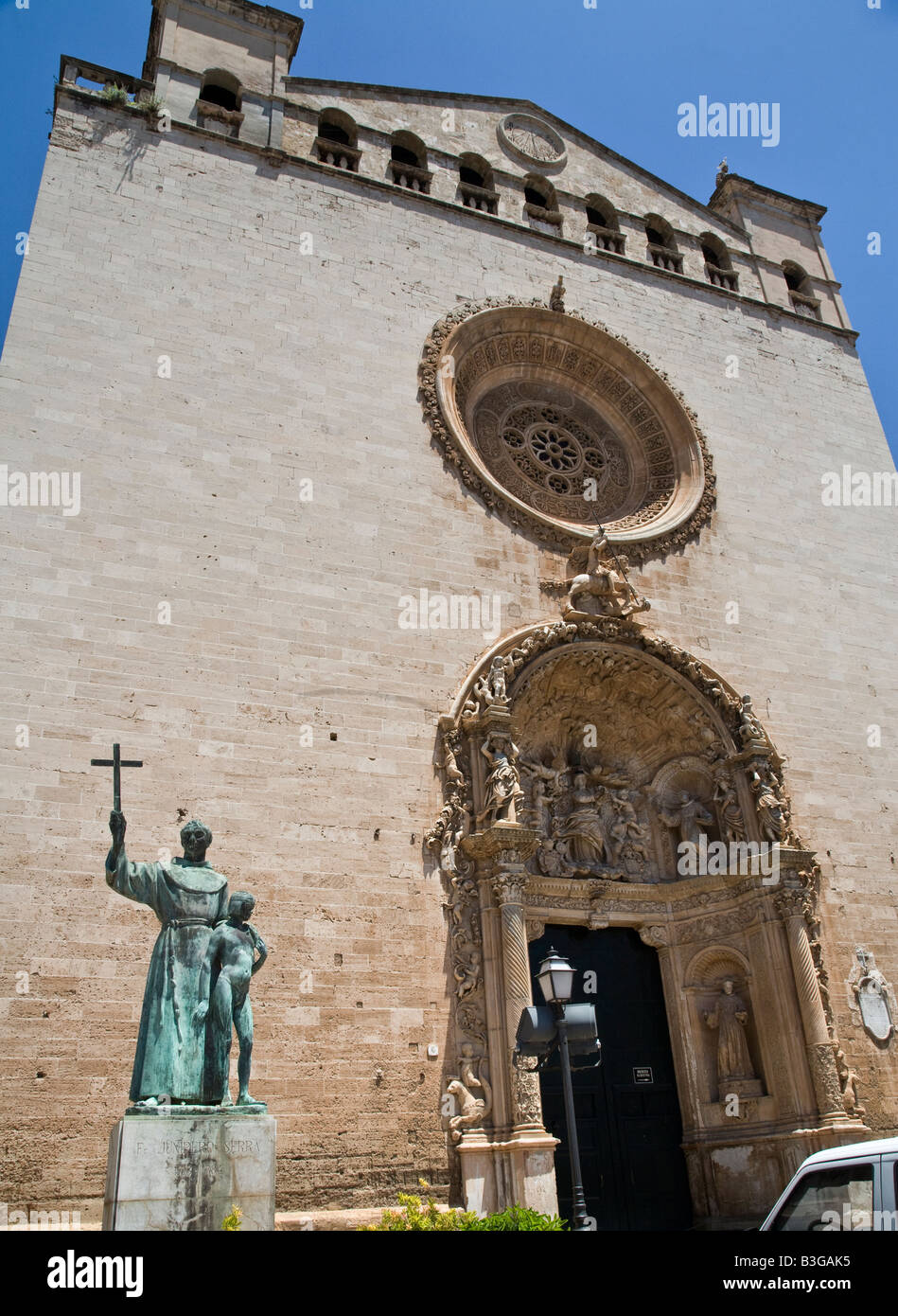 'Fray Junipero Serra" à l'extérieur de la Basilique de Sant Francesc à Palma, Majorque, Espagne Banque D'Images