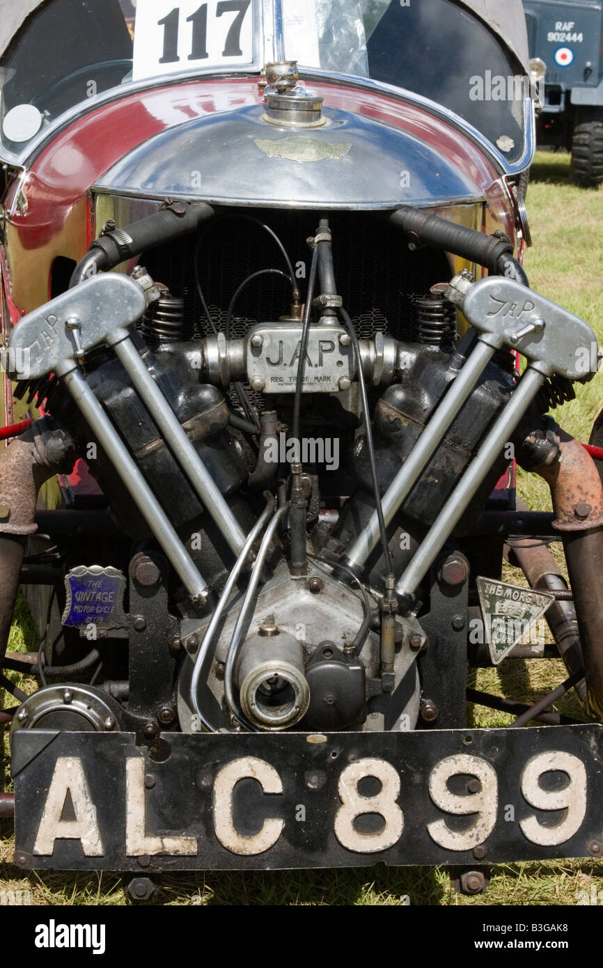 JAP V Twin V2 sur l'avant du moteur classic 1930 Morgan Aero Super voiture de sport Banque D'Images