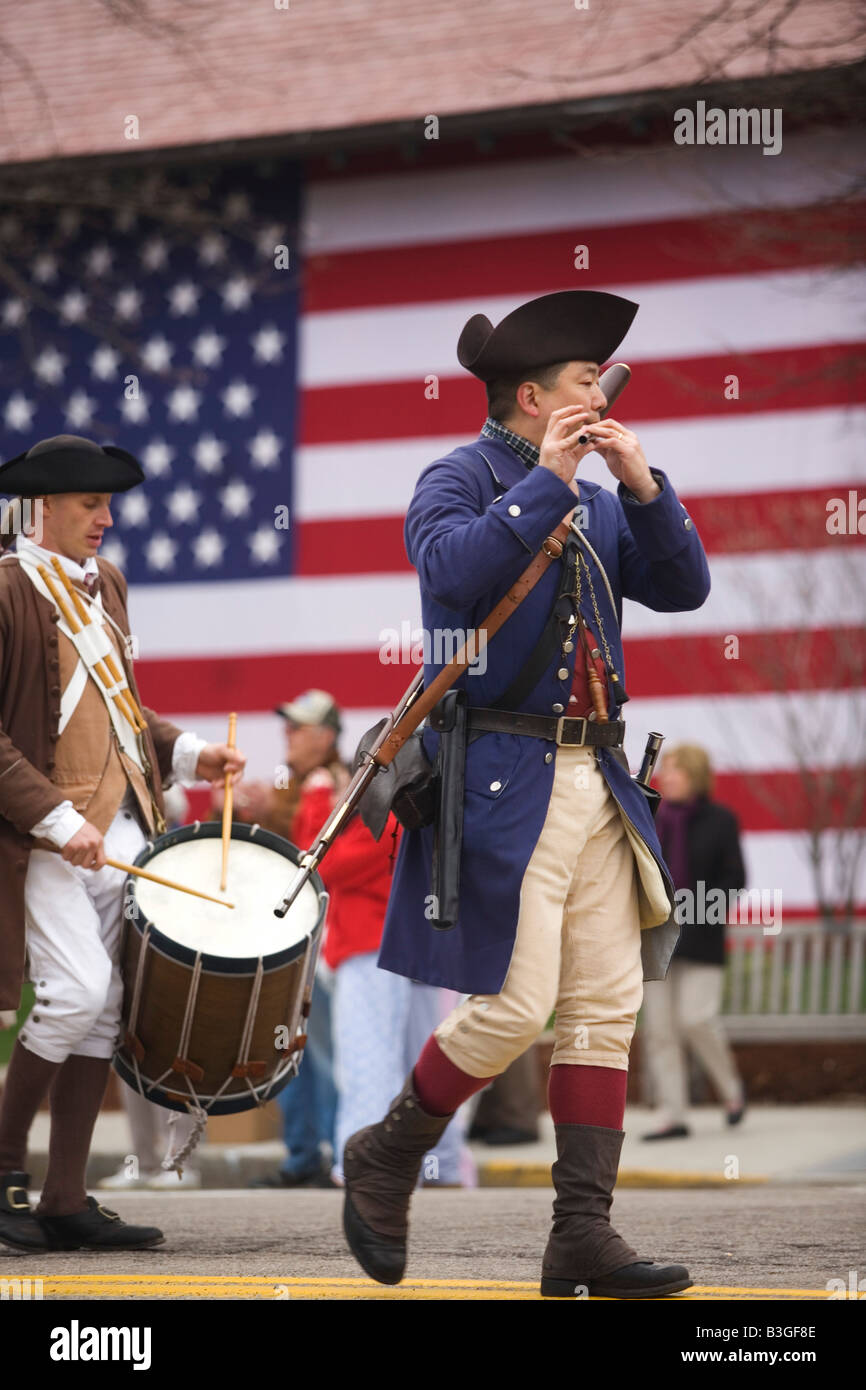 La guerre révolutionnaire jour patriotes Reenactment sur Lexington Green Lexington Massachusetts Banque D'Images
