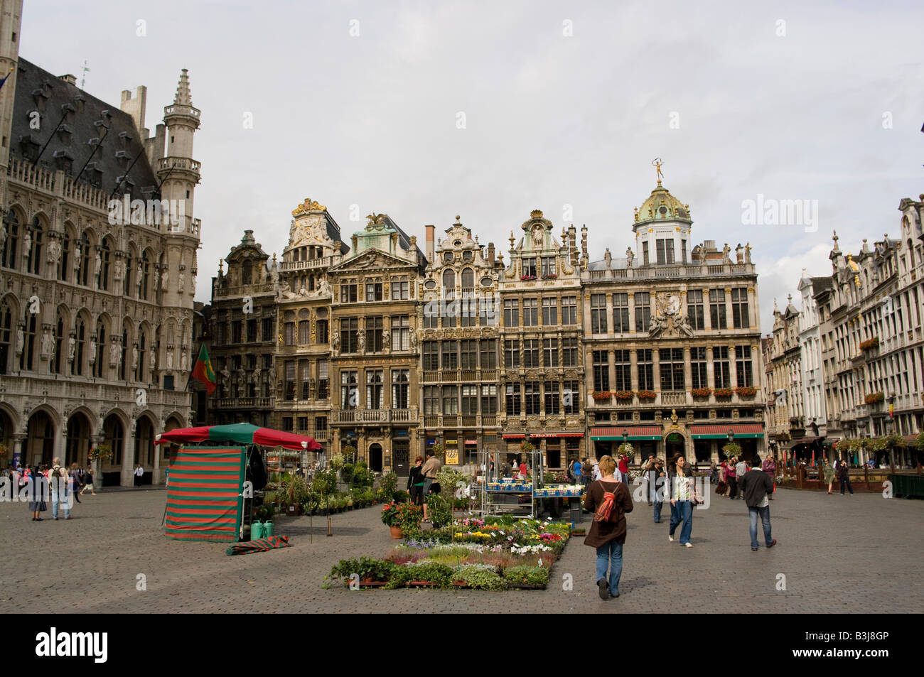 Le Sac, La Brouette et Le Roi de France à la Grand Place, Bruxelles, Belgique Banque D'Images