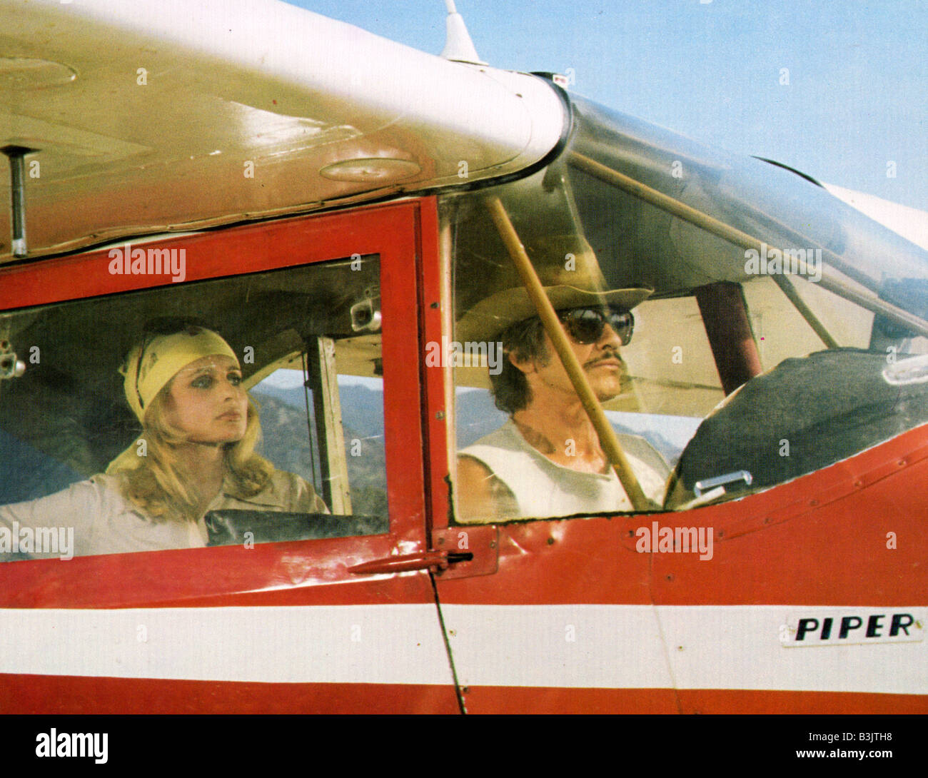 BREAKOUT 1975 Columbia film avec Charles Bronson et Jill Ireland Banque D'Images