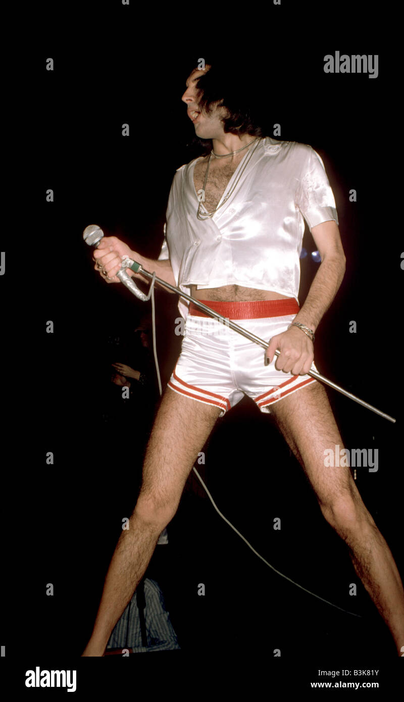 Groupe de rock britannique queen avec Freddie Mercury en 1977 Banque D'Images