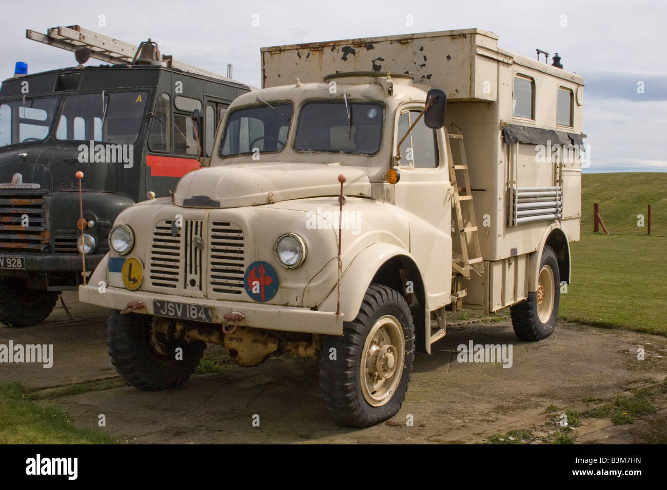 Les véhicules militaires britanniques sur l'affichage à l'Ecosse de Bunker secret Fife, Scotland, Royaume-Uni Banque D'Images