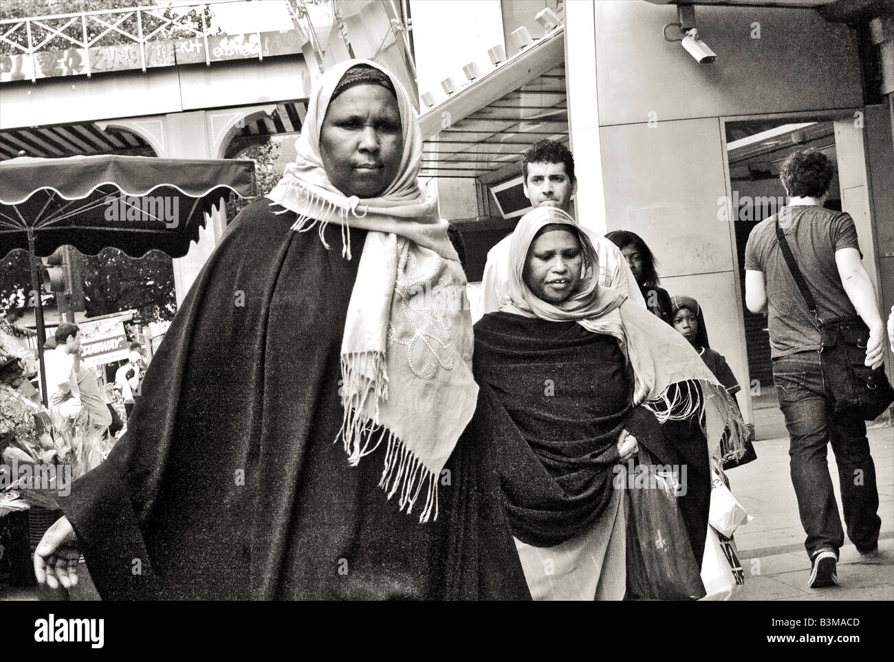 Brixton Street Londres 2008 les gens Banque D'Images