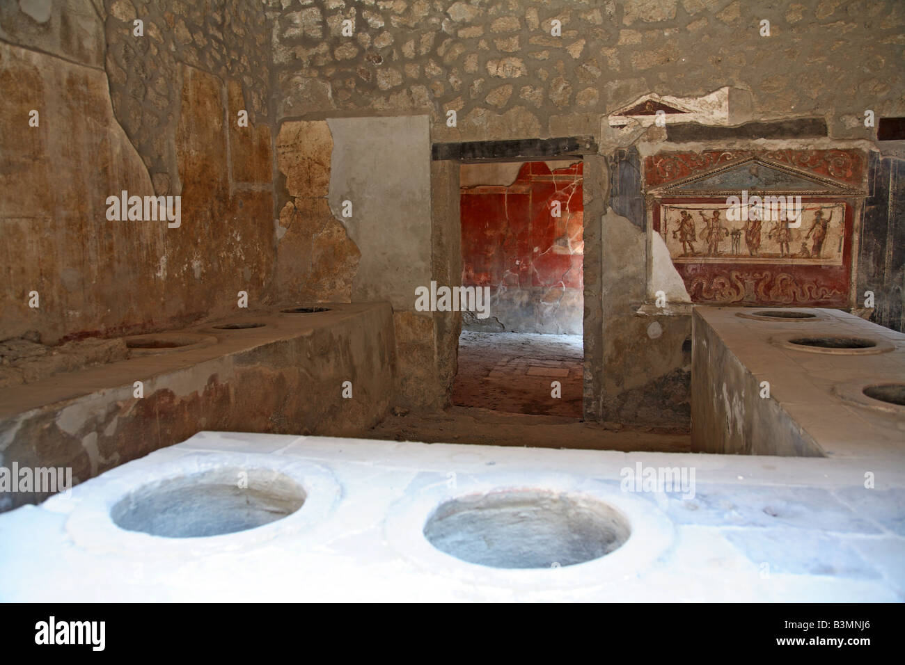 Italie Pompéi Thermopolium de Asellina à Pompéi Photo Stock Alamy