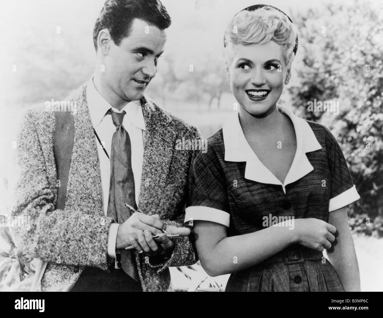 Il devrait arriver à vous 1954 Columbia film avec Jack Lemmon et Judy Holliday Banque D'Images