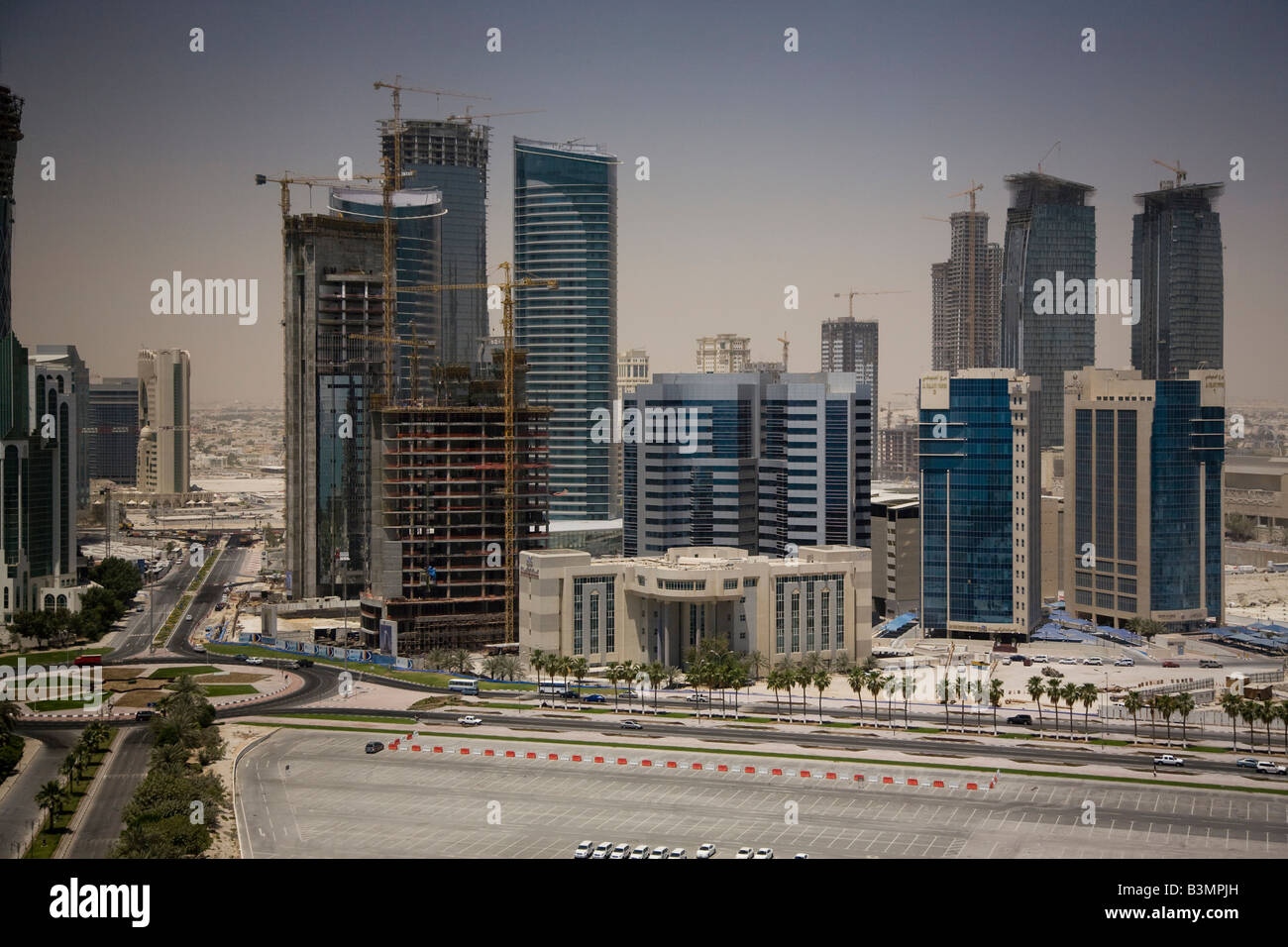 Corniche de Doha Skyline Moyen-orient Golfe Arabe Banque D'Images