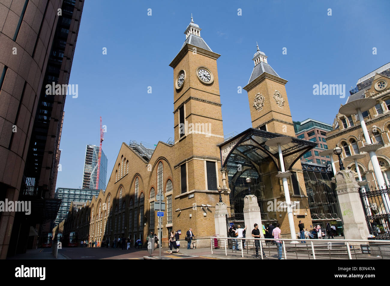 Entrée de la gare de Liverpool Street, Londres, Angleterre. Banque D'Images