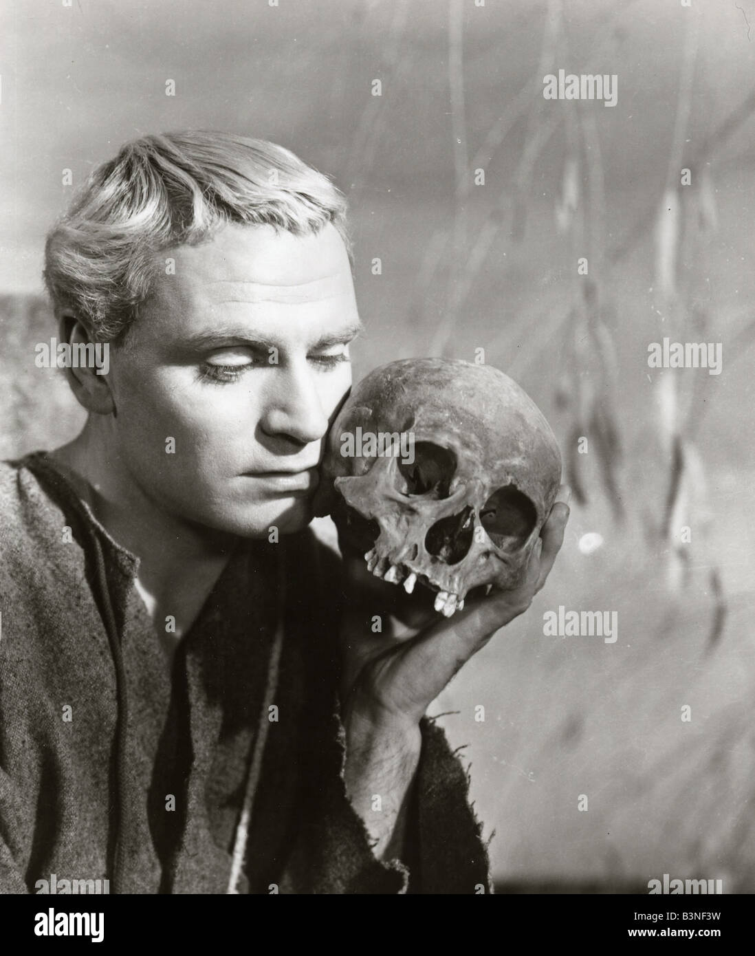 LAURENCE OLIVIER acteur britannique que Hamlet Banque D'Images