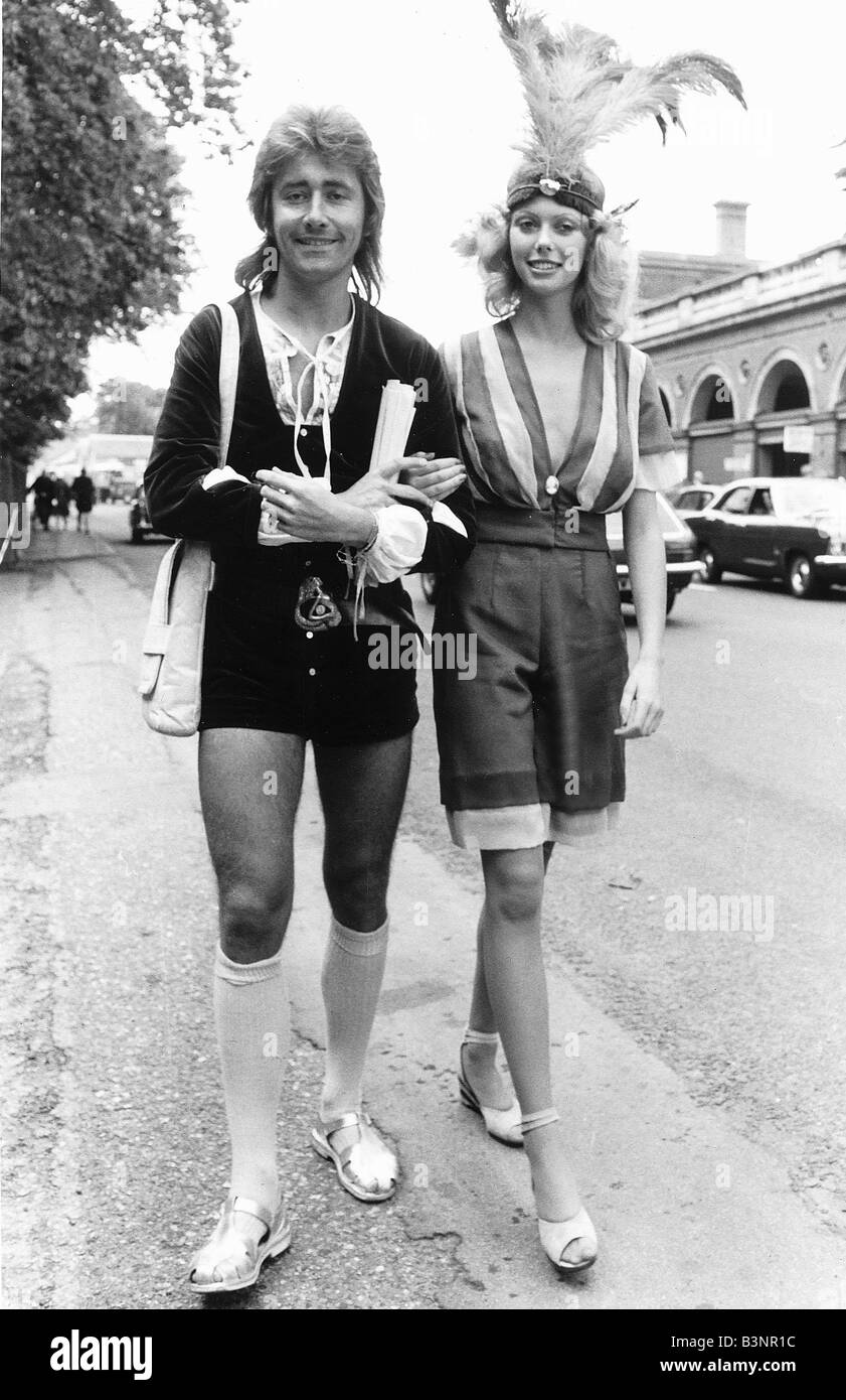 Dans Dalyland Joe short tenue au Royal Ascot en juin 1971, il a été  détourné de l'enceinte Royale 70 fashion homme Photo Stock - Alamy
