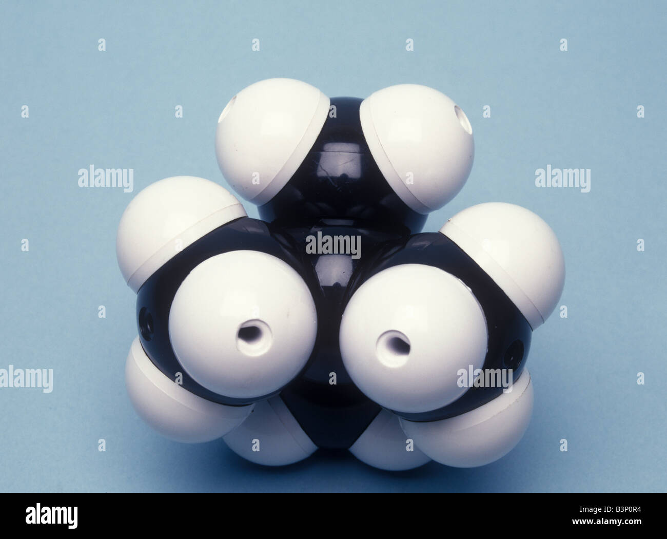 Le modèle moléculaire du butane (C4H10)alcane chimie organique Photo ...