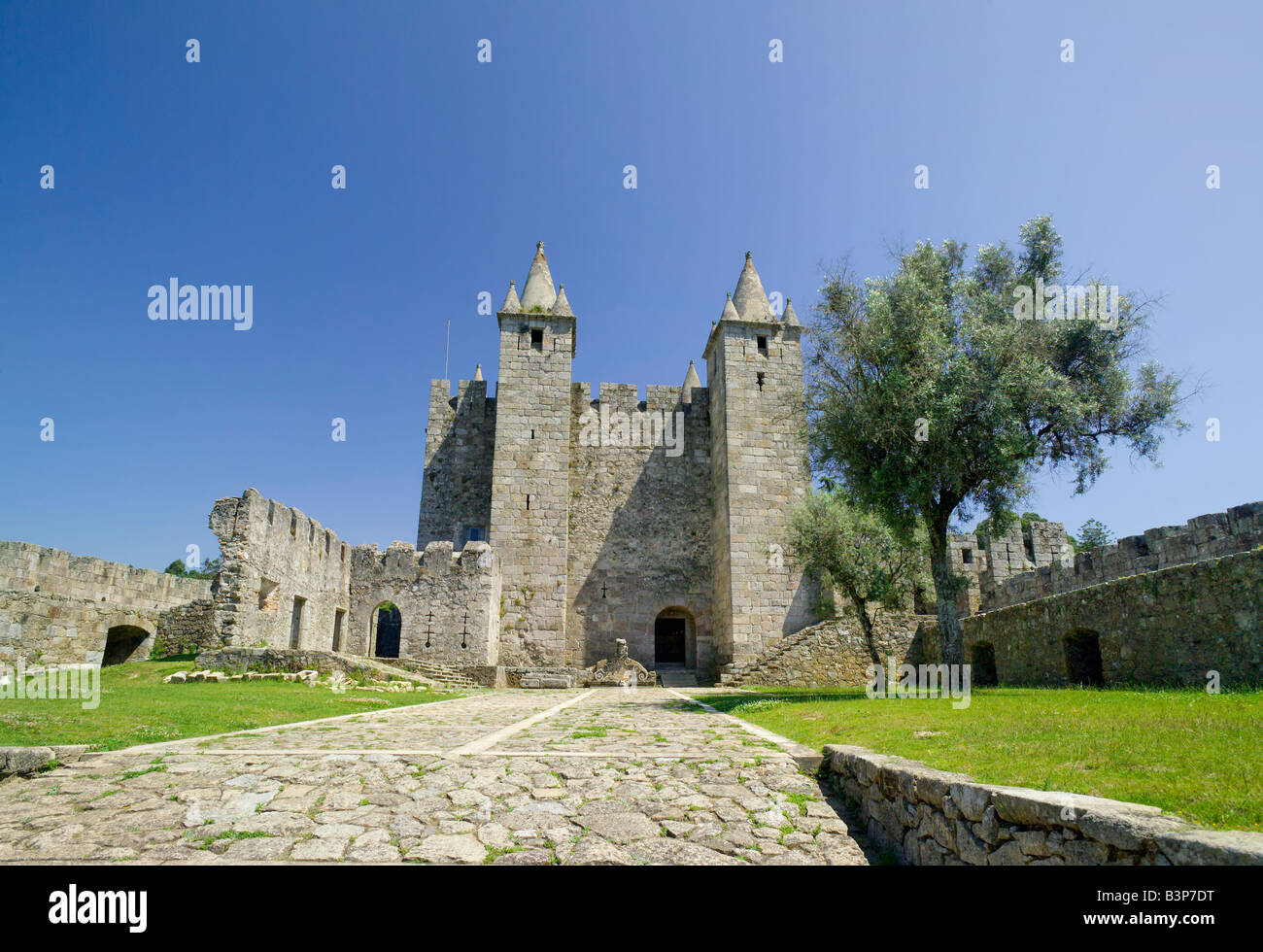 Portugal Le Costa Verde, Santa Maria da Feira château médiéval près de Porto Banque D'Images