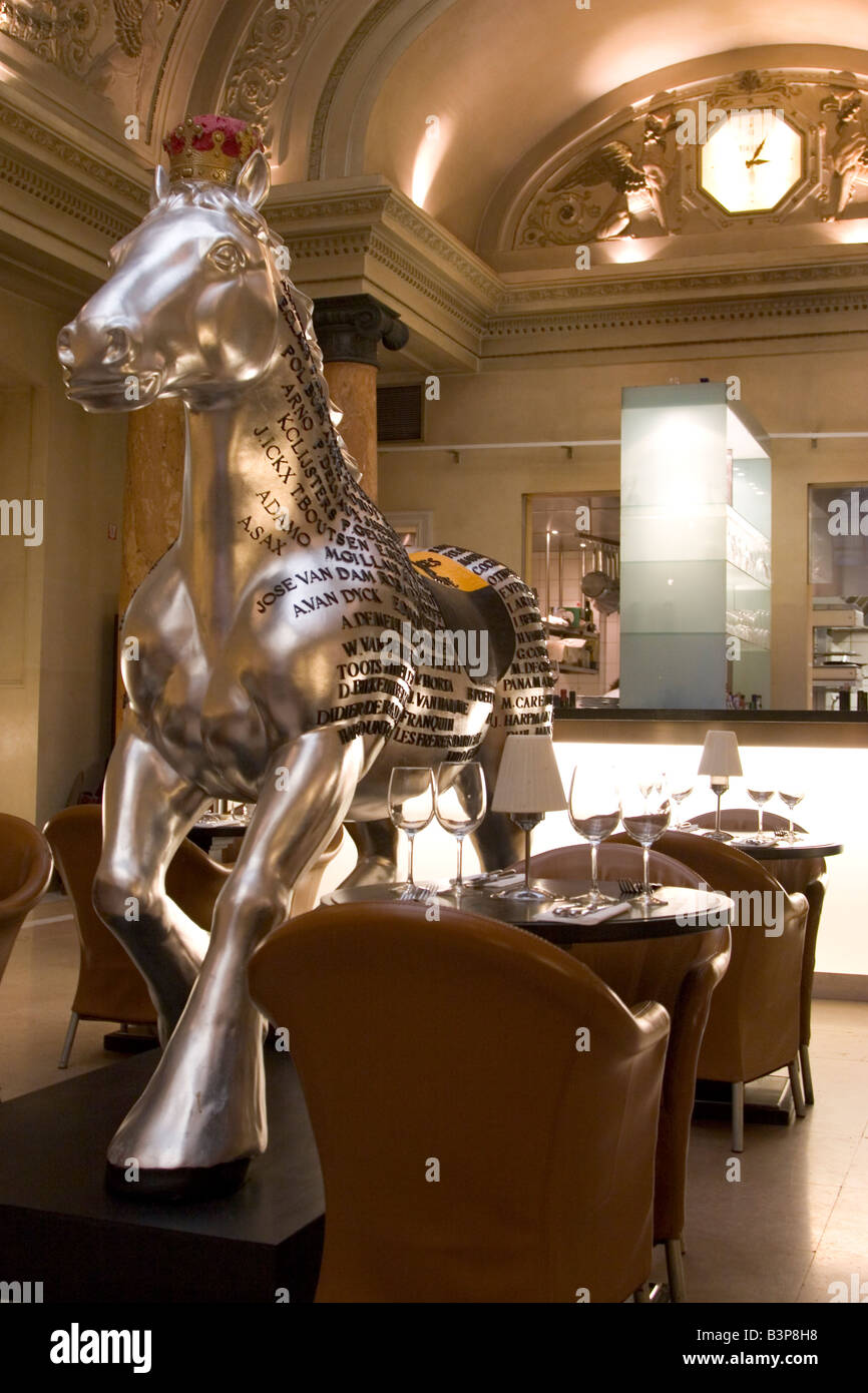 Restaurant contemporain à la mode 'Belga Queen', 32 rue de la Fosse aux Loups, Bruxelles Belgique Banque D'Images