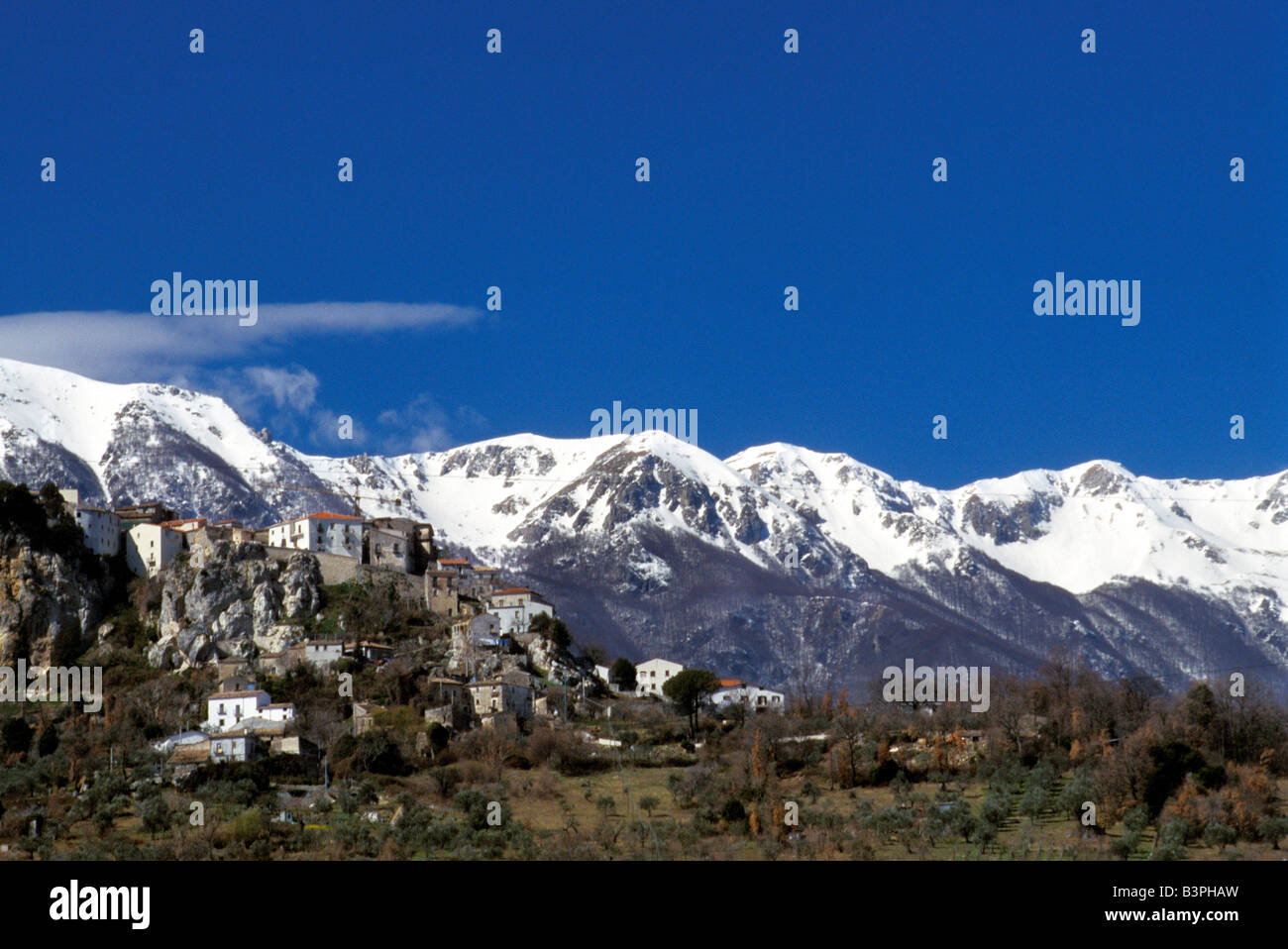 Paysage sur Monti del Matese chaîne, Castel San Vincenzo, Molise, Italie Banque D'Images