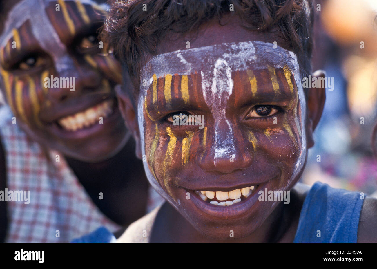 Les enfants autochtones en Australie Banque D'Images