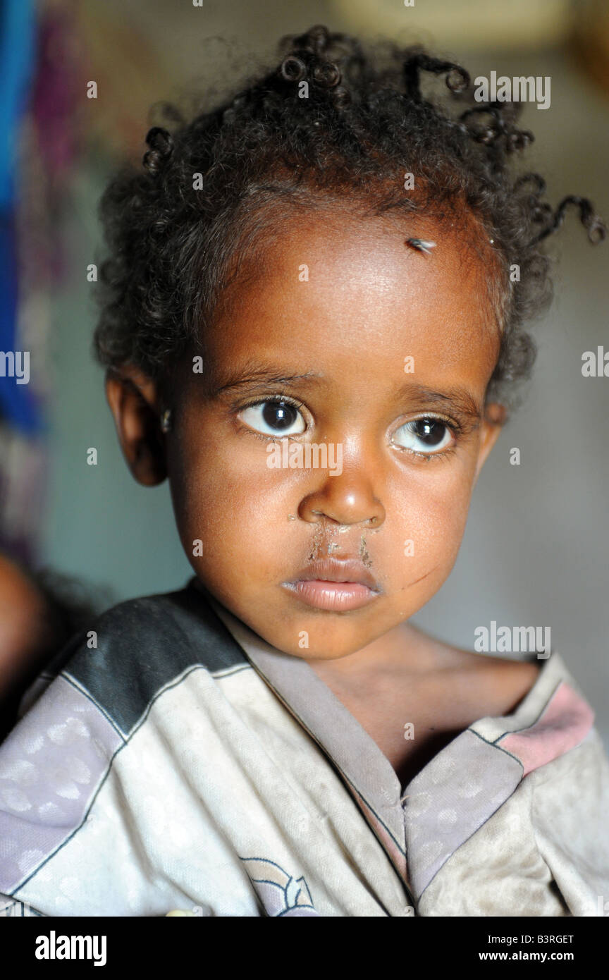Elfinish Jemal 4 qui avait été préoccupé de recevoir de l'aide alimentaire dans le sud de l'Éthiopie des Woreda Mareko Banque D'Images
