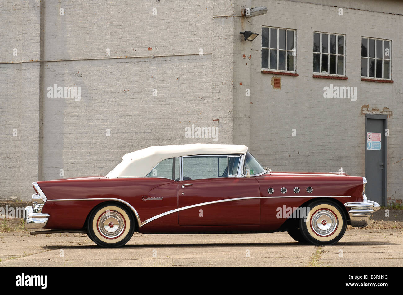 1955 voiture classique Banque de photographies et d’images à haute ...