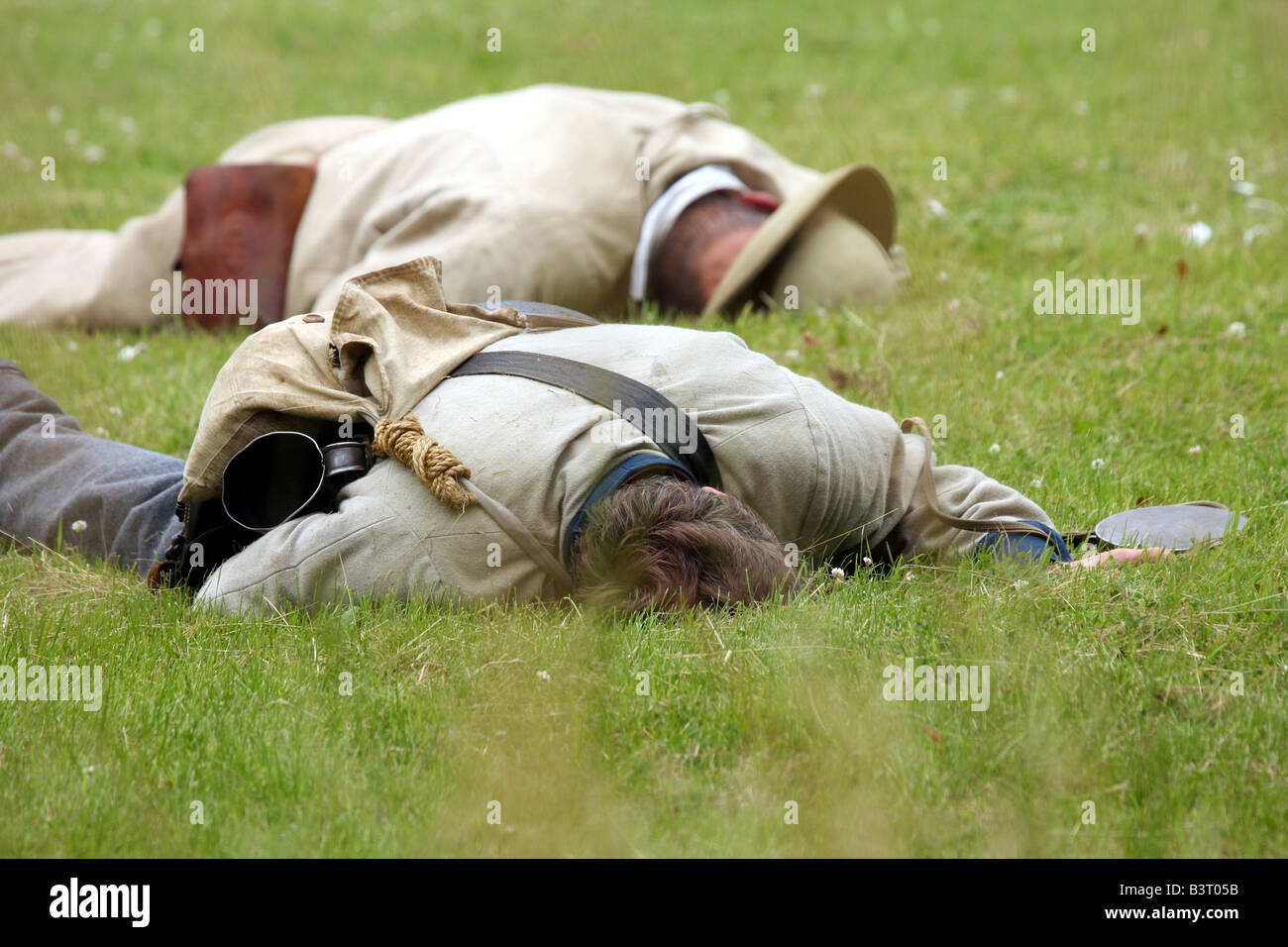 Les soldats confédérés blessés lors d'une guerre civile Reenactment Campement Banque D'Images