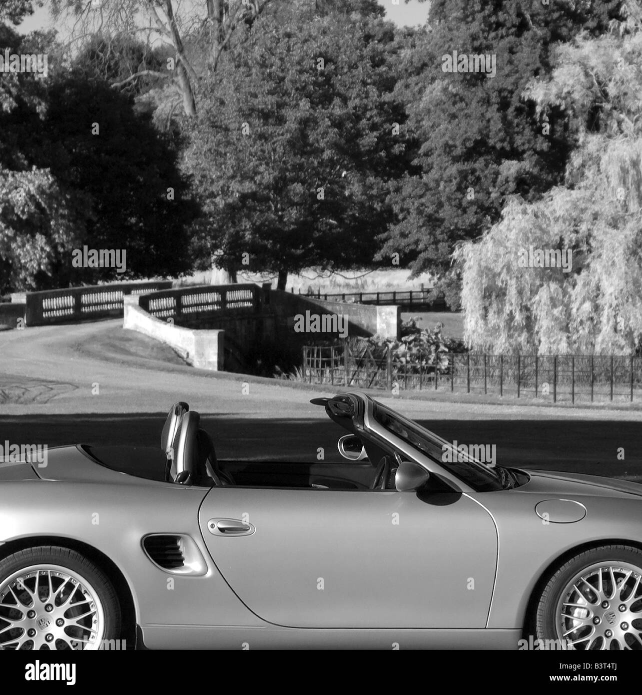 Porsche Boxster S side view Banque D'Images