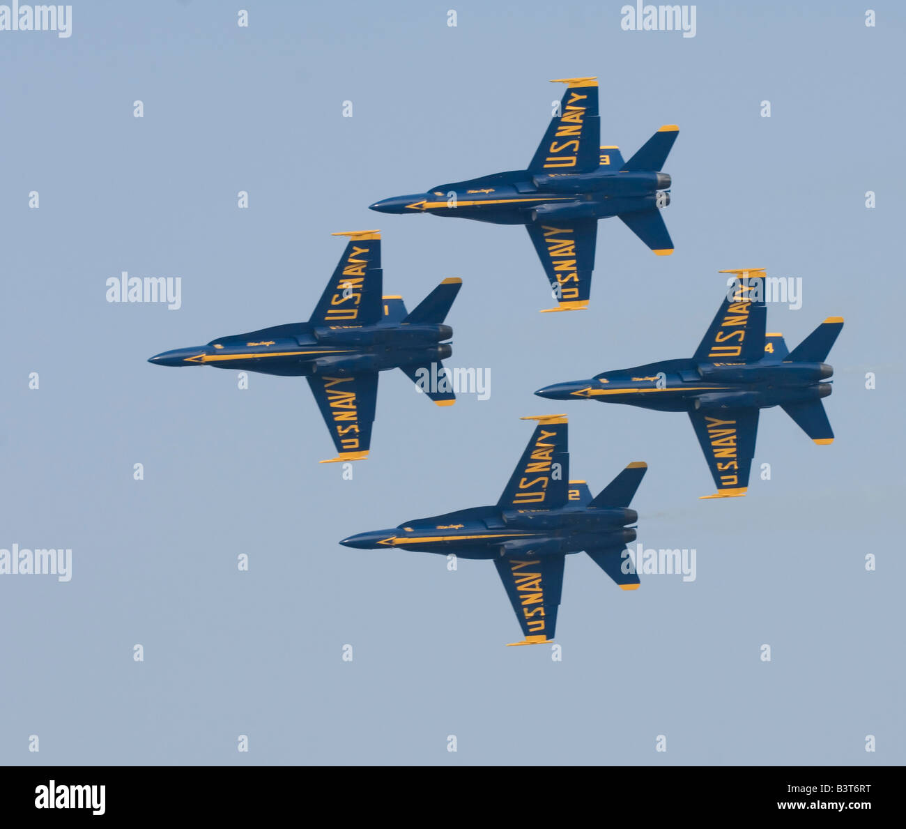 Boeing F/A-18 de l'US Navy Blue Angels de l'équipe de démonstration en vol d'effectuer à leur base d'été, NAS Pensacola en Floride Banque D'Images