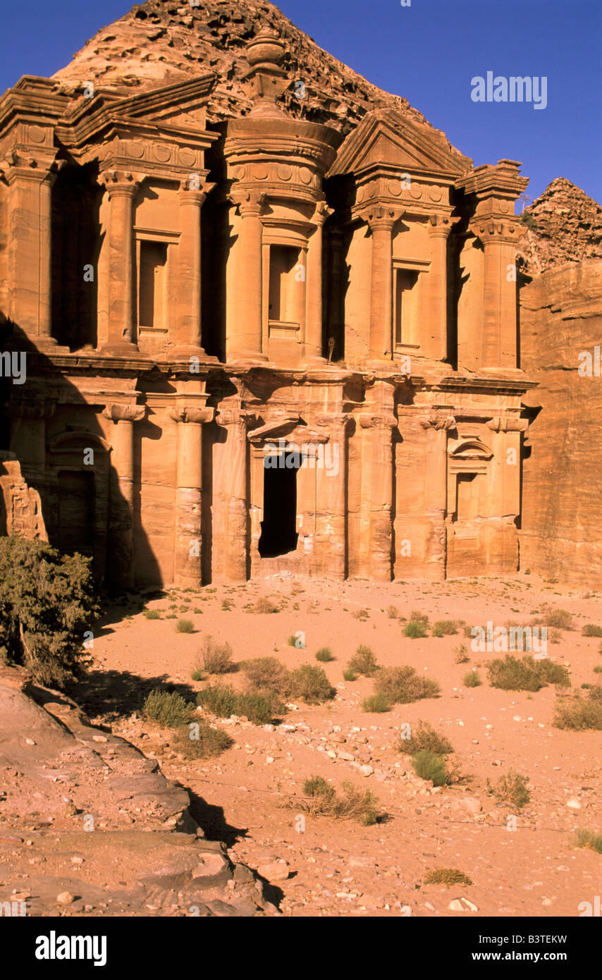 L'Asie, Jordanie, Petra. El Dier, le monastère. Banque D'Images